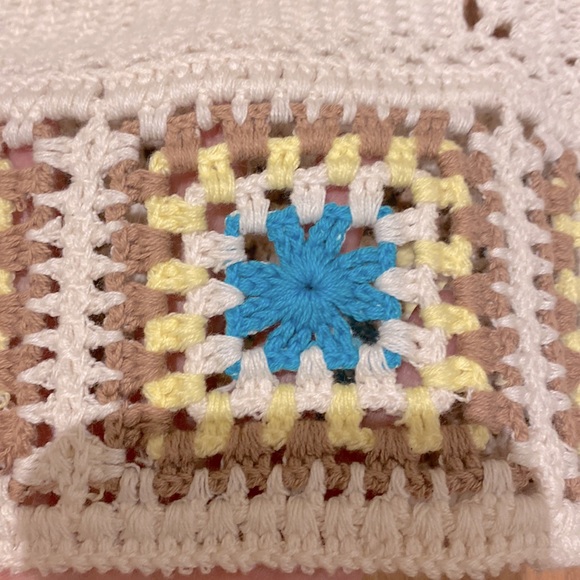 Tigermist Crochet Top - Picture 3 of 3